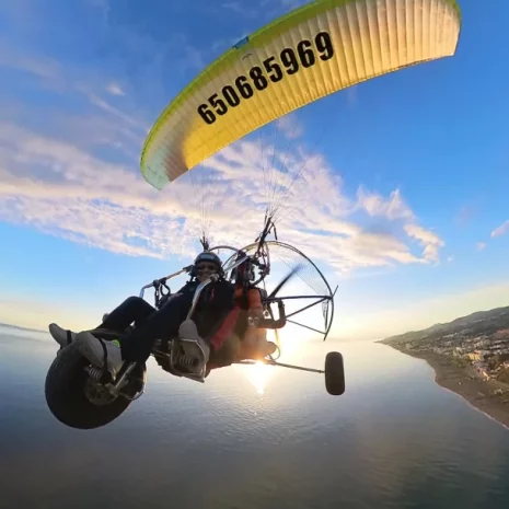 paramotor biplaza (2) paramotor biplaza (2)